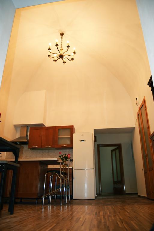 Contessa Central Apartment Κλουζ-Ναπόκα Εξωτερικό φωτογραφία