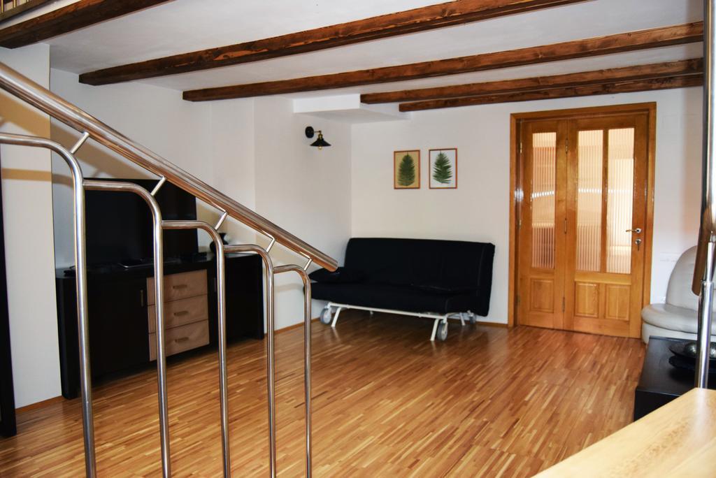 Contessa Central Apartment Κλουζ-Ναπόκα Εξωτερικό φωτογραφία